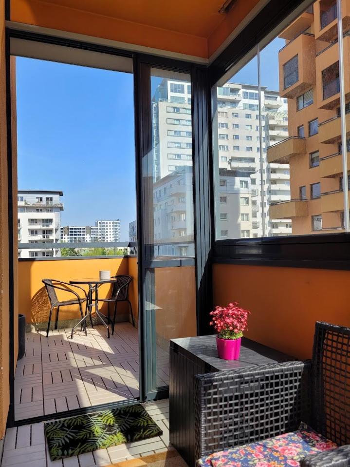 Orange Water Apartment กดัญสก์ ภายนอก รูปภาพ